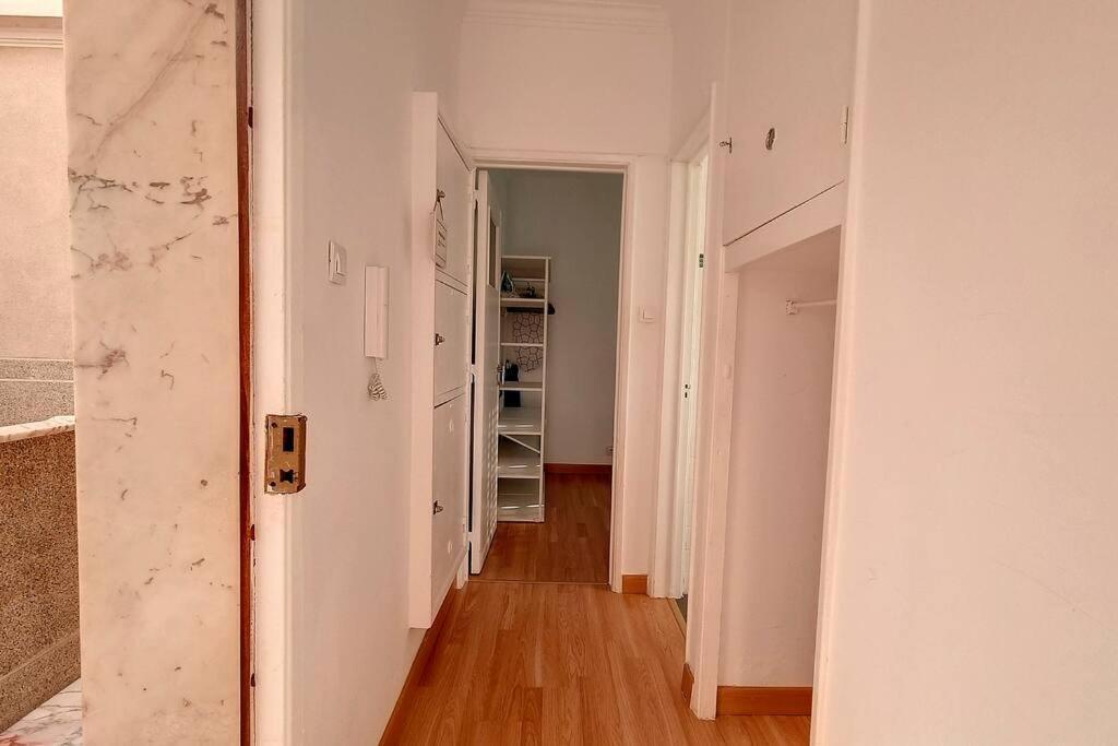 Cozy One Bedroom Lissabon