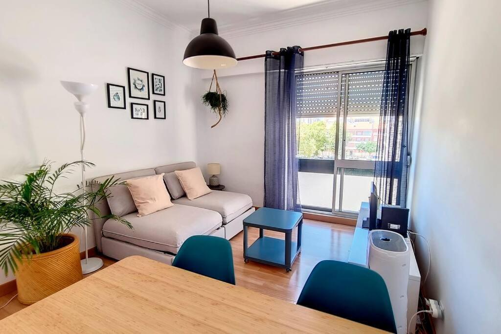 Cozy One Bedroom Lissabon